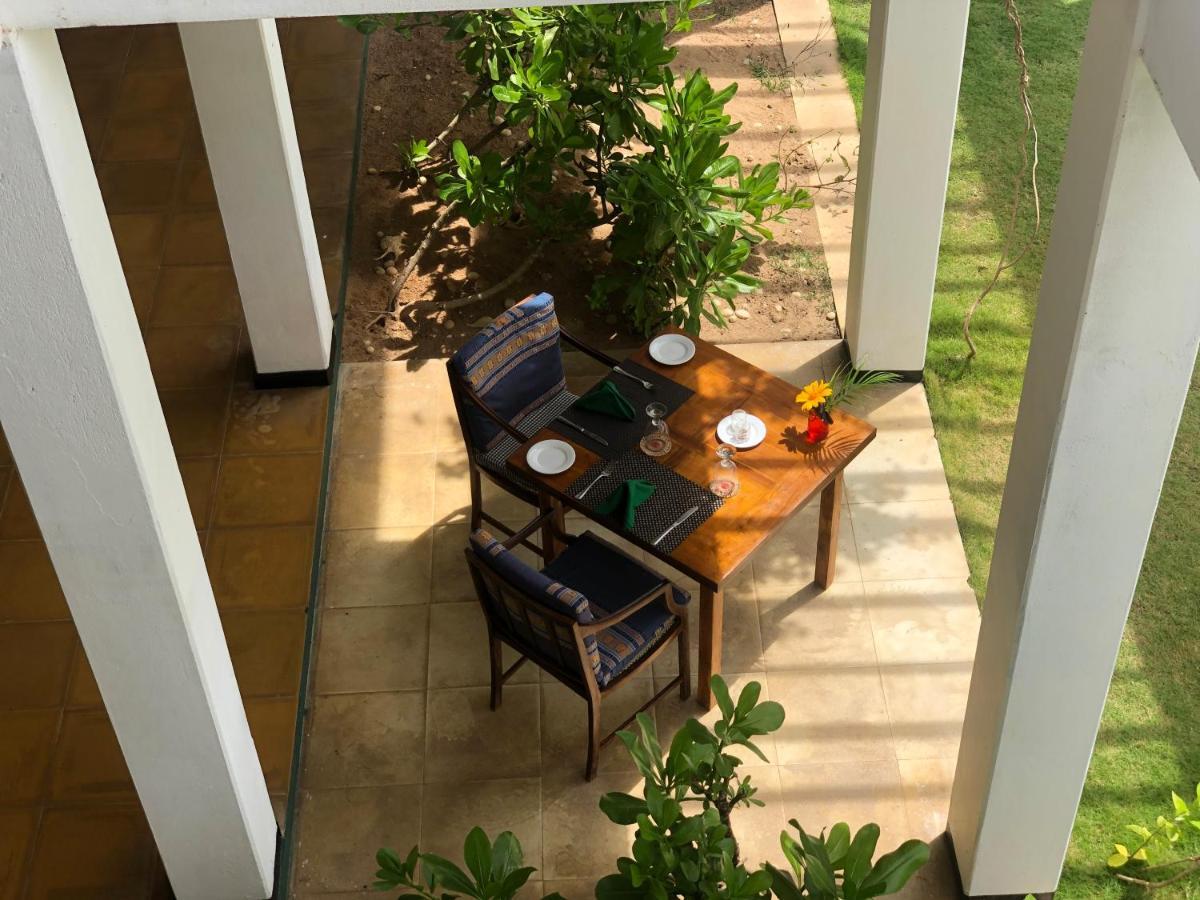 Turtle Bay Boutique Hotel Tangalle Bagian luar foto
